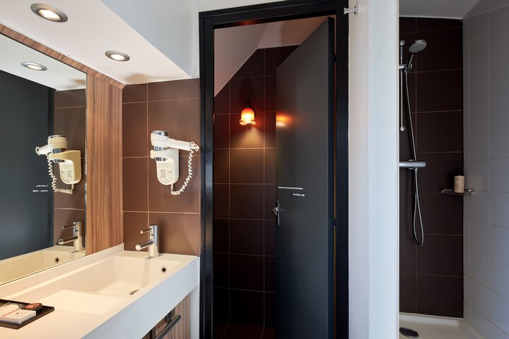 Bathroom Vanities