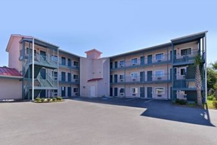 Hotel 36 of 36