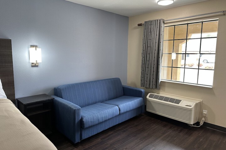 Mini Suite (6 of 9)