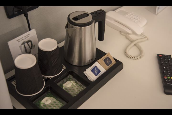 Breakfast/Coffee Service 74 of 122