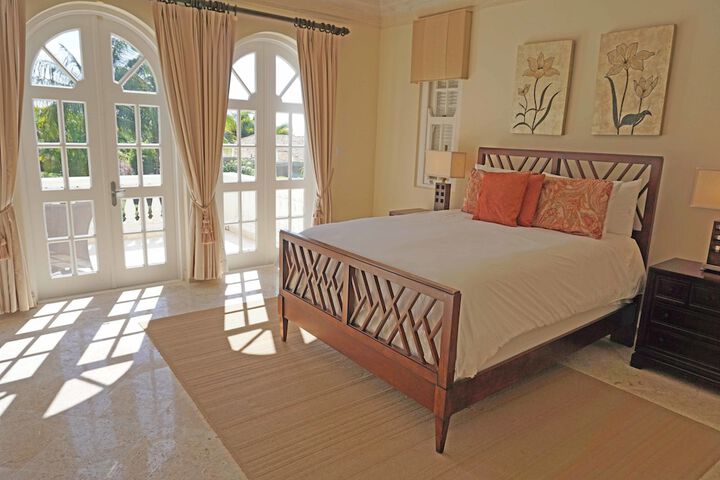 Room 5 of 25