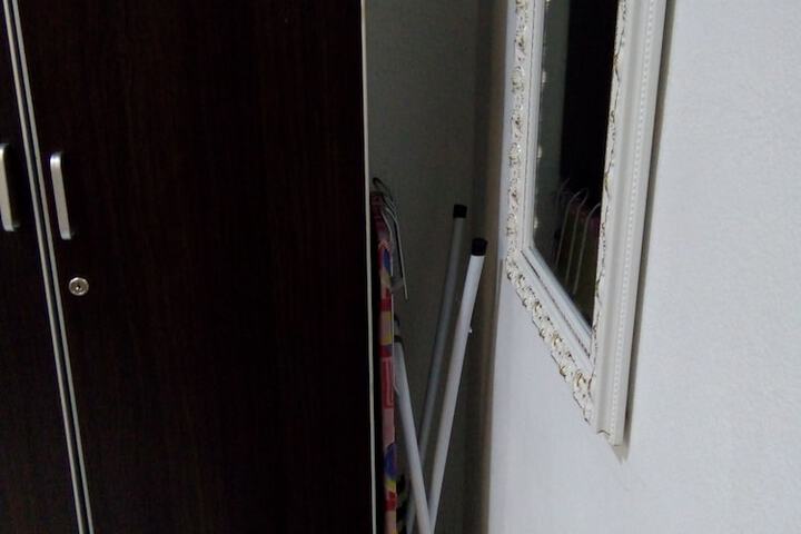 Room 18 of 42