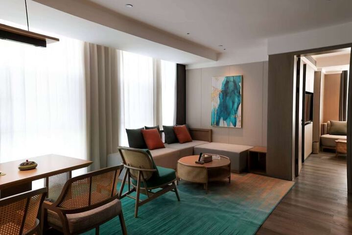 Room 40 of 70