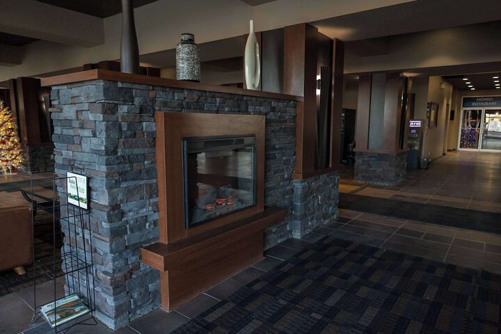 Hotel Interior 4 of 48