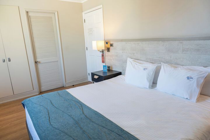 Room 16 of 75