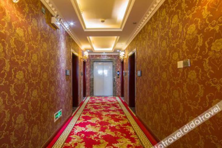 Hotel Interior 11 of 14