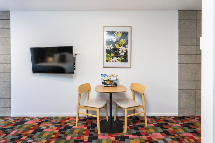Room 50 of 111