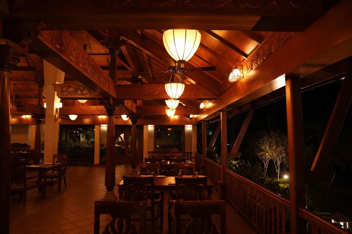 Dining 125 of 149
