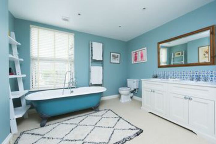 Room 4 of 29