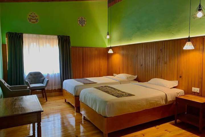 Room 3 of 35