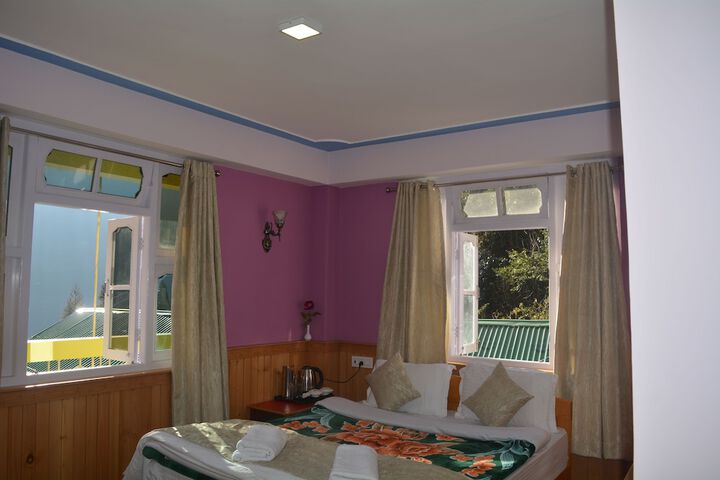Room 12 of 45