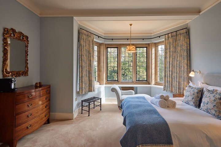 Room 4 of 14