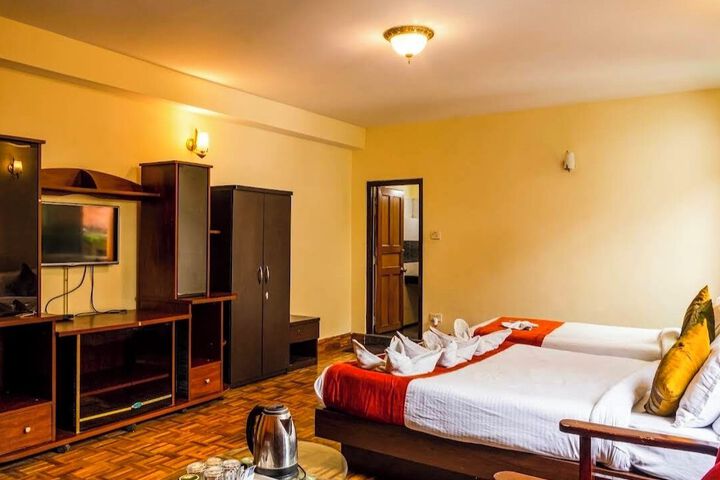 Room 16 of 21