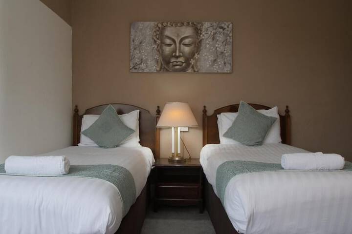 Room 26 of 50