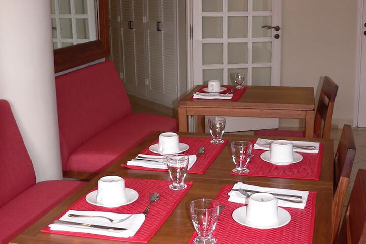 Dining Photos