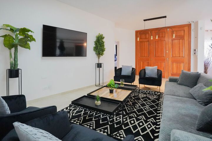 Room 44 of 74