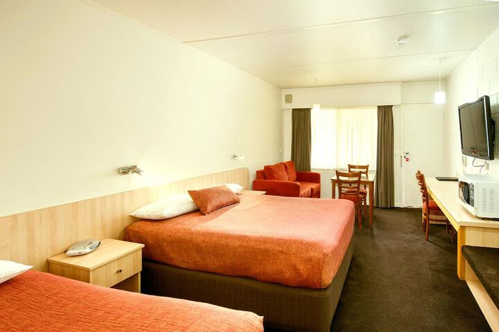 Room 13 of 35