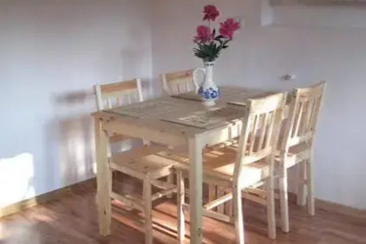 Dining 15 of 15