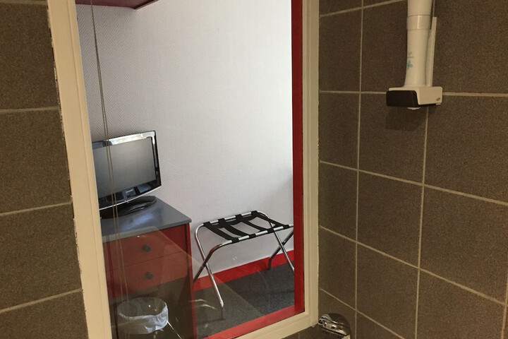 Room 14 of 55
