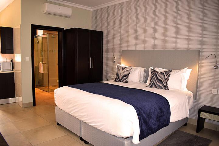 Room 16 of 29
