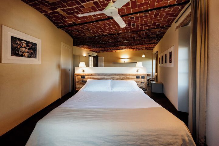 Room 20 of 64