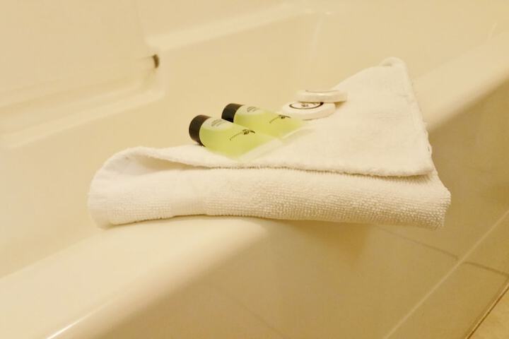 Room amenity