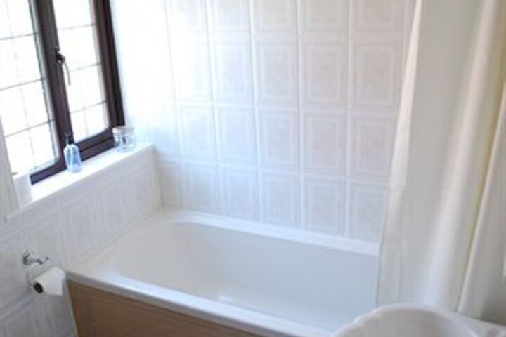 Hot Tub 11 of 14