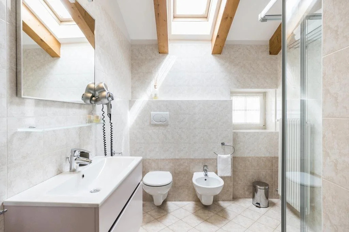 Bathroom Interior Photo