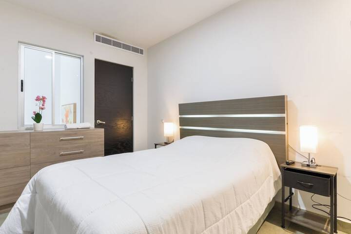 Room 5 of 224