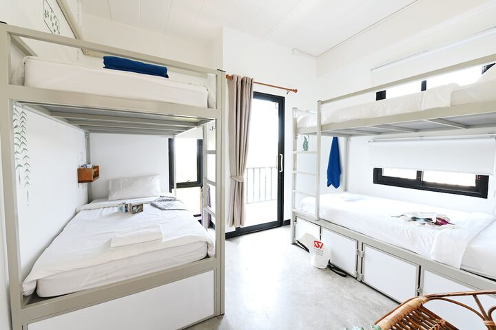 Room 20 of 37