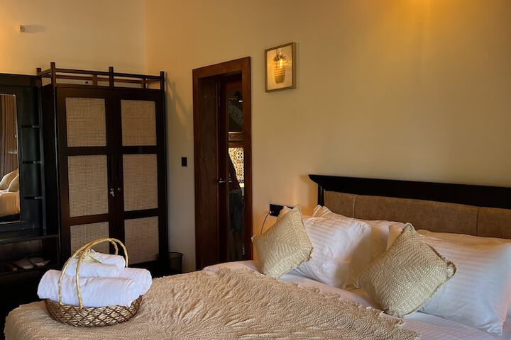 Room 16 of 52