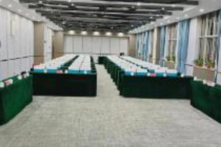 Room 14 of 23