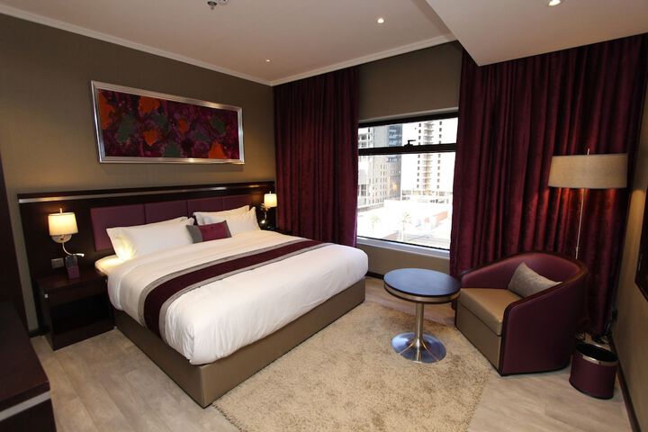 Room 38 of 67