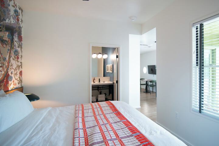 Room 9 of 58