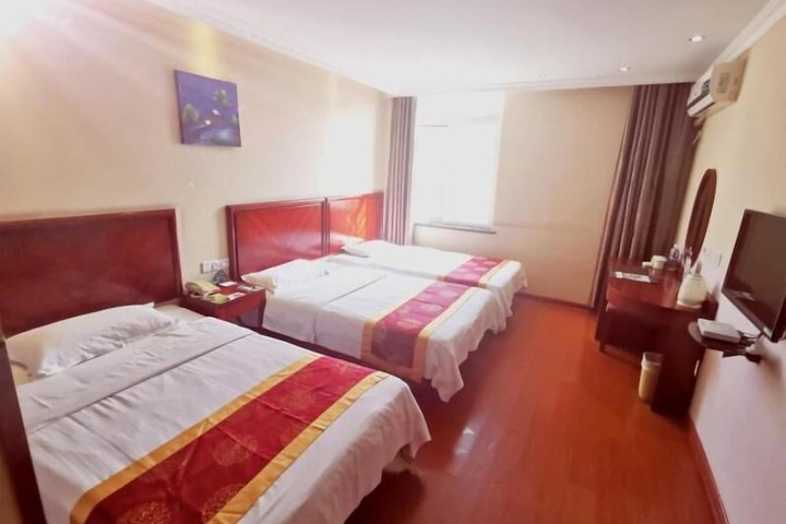 Room 15 of 59