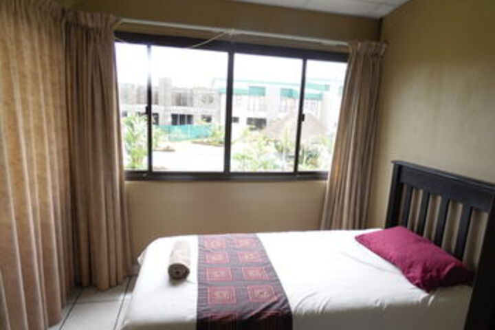 Room 8 of 16