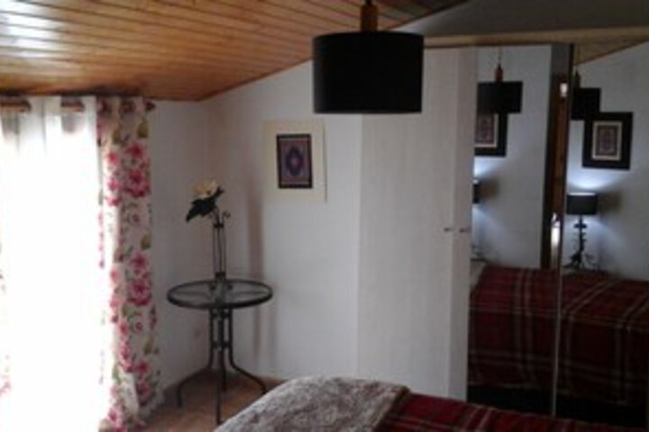 Room 62 of 74