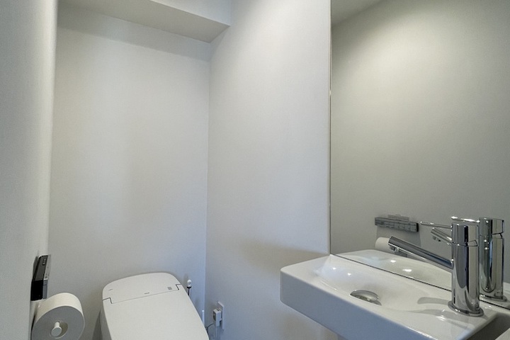 Room 155 of 177