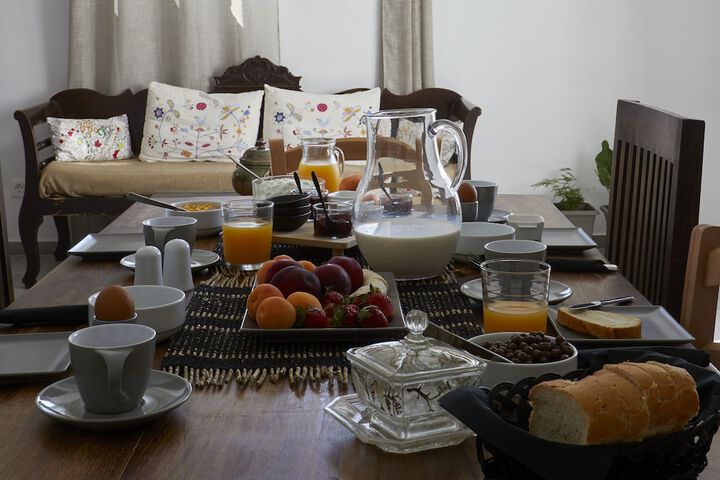 Breakfast/Coffee Service 124 of 130