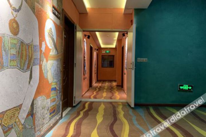Hotel Interior 16 of 32