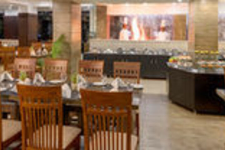 Dining 47 of 47