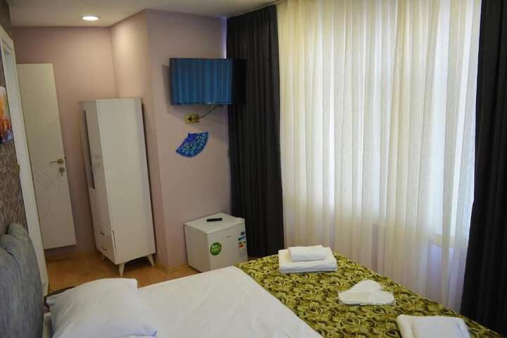Room 21 of 31