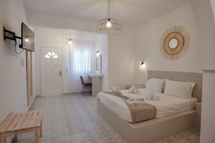 Room 2 of 39