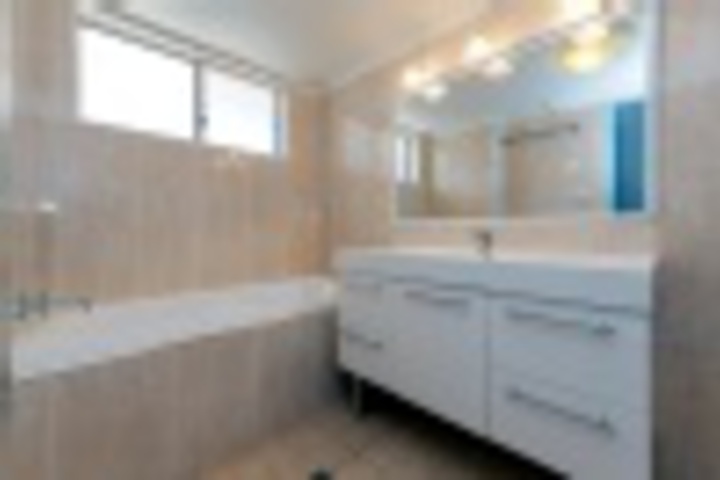 Room 196 of 216