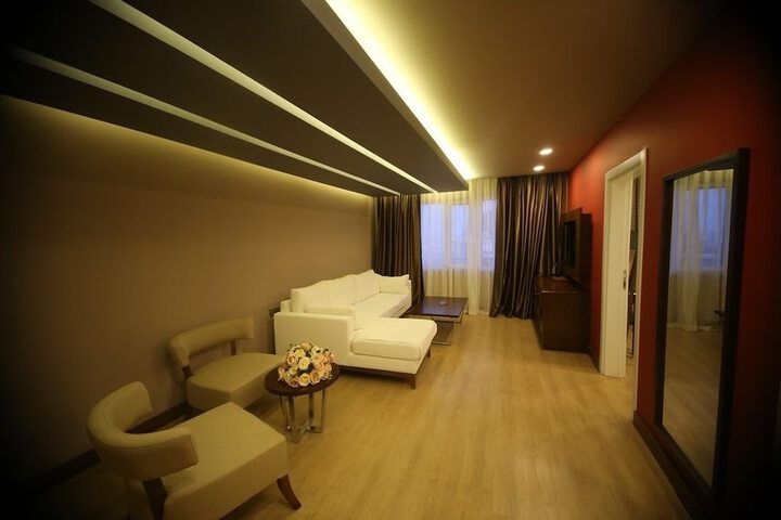 Room 21 of 44