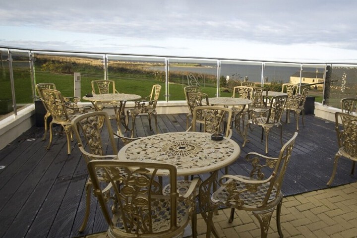 Terrace/Patio 34 of 34