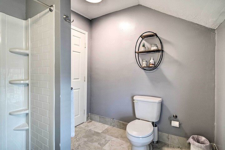 Walk to Parks & Dining: Cozy Canandaigua Home!