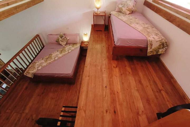 Room 8 of 48