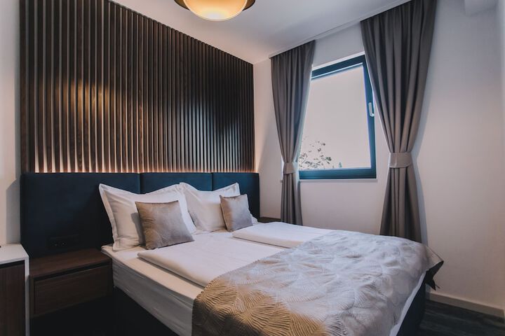 Room 17 of 58
