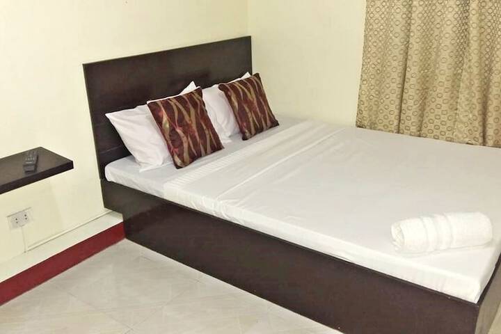 Room 3 of 22
